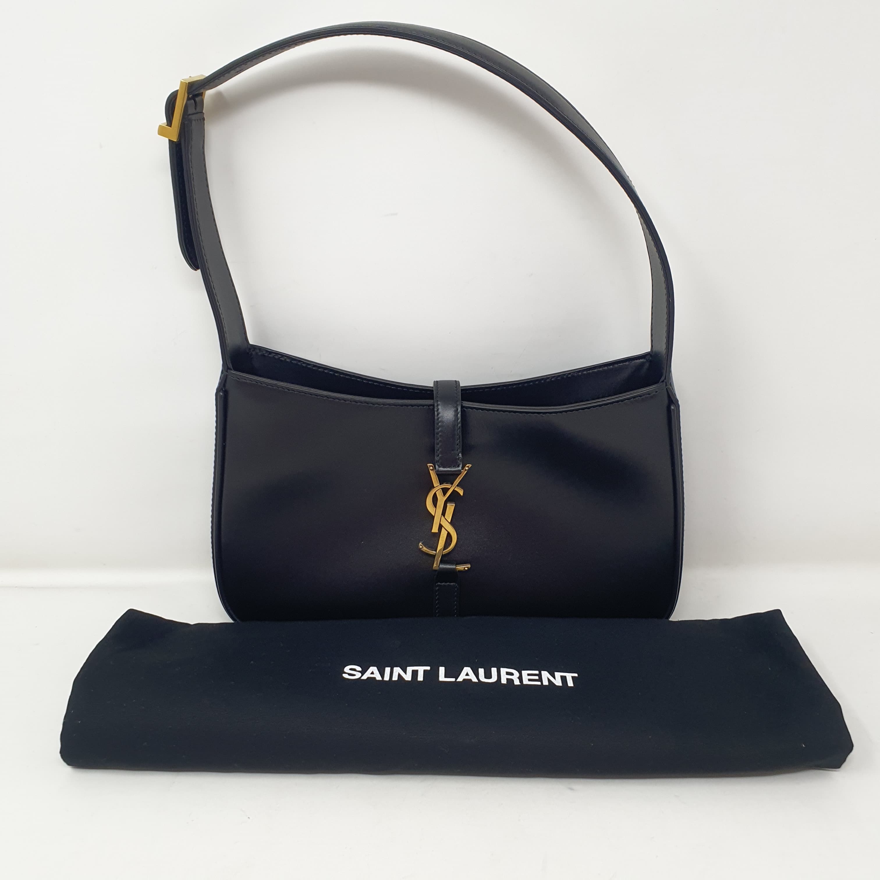 SAINT LAURENT LE 5 A 7 BLACK