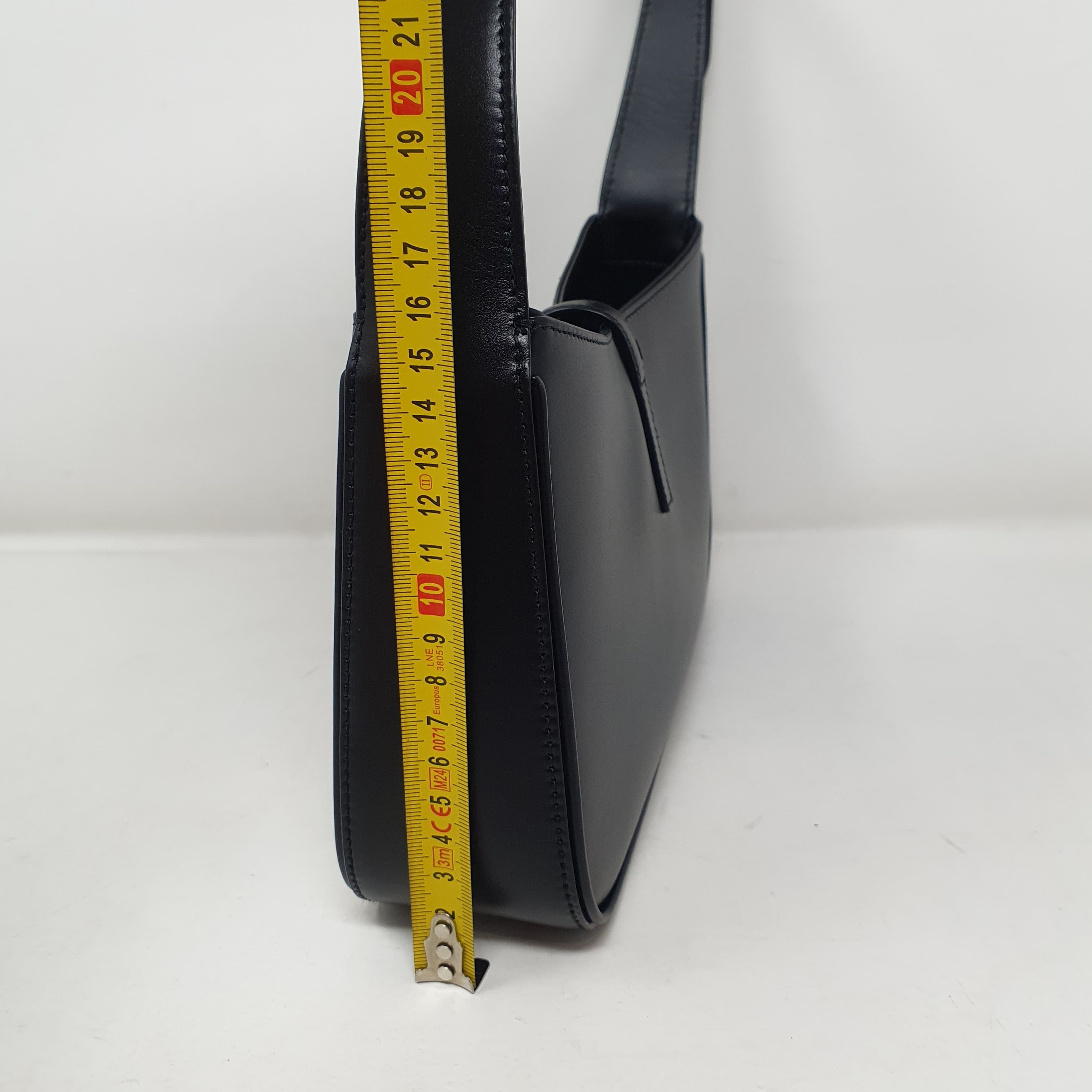 SAINT LAURENT LE 5 A 7 BLACK